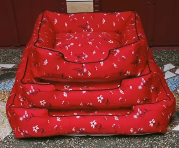 Stackable Cushion Bed Set – Red Stars